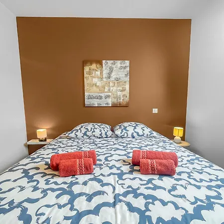 De Marko Et Mag A فيلة