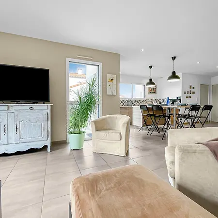 فيلة De Marko Et Mag A Oudon