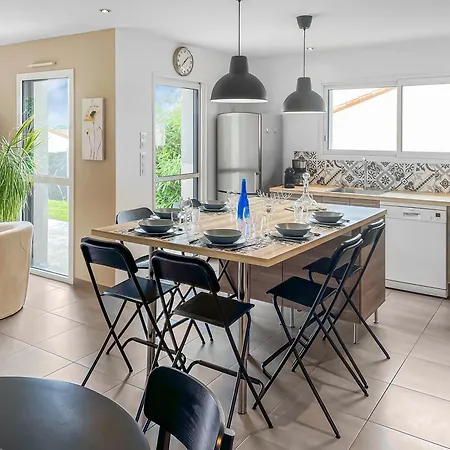 فيلة De Marko Et Mag A Oudon