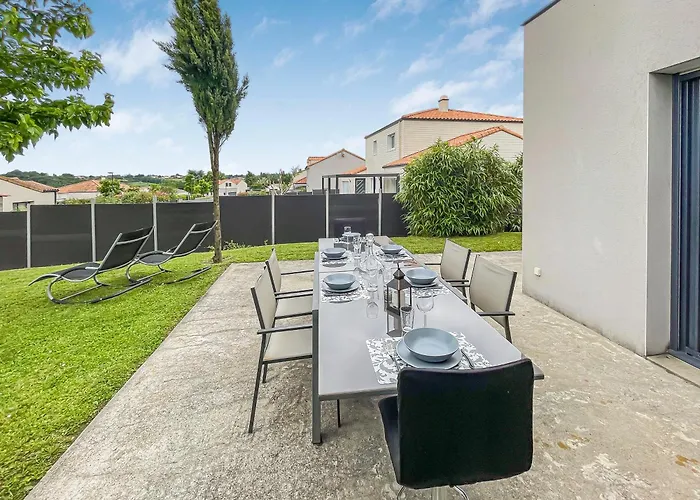 De Marko Et Mag A Villa *