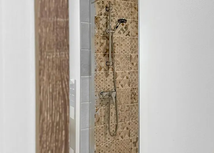 Willa De Marko Et Mag A Oudon