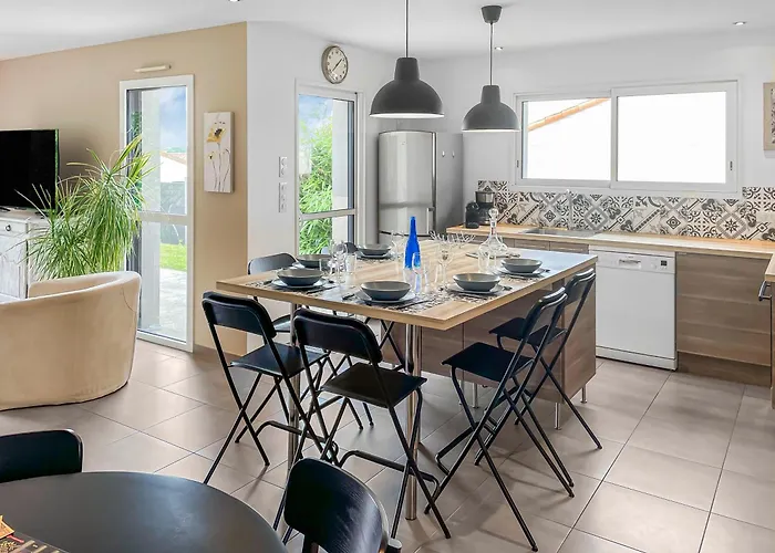 Willa De Marko Et Mag A Oudon